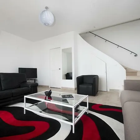 With Beautiful Sea View * Golfe-Juan