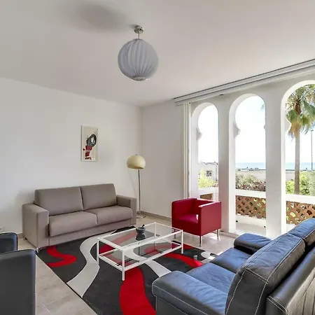 With Beautiful Sea View Nyaraló Golfe-Juan