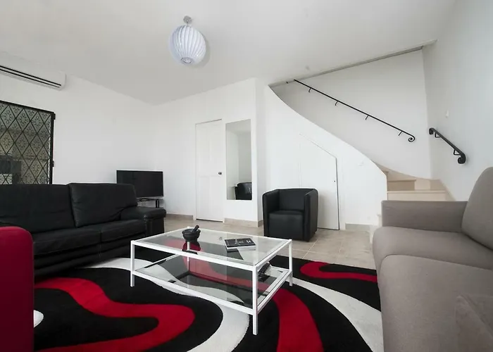 With Beautiful Sea View * Golfe-Juan