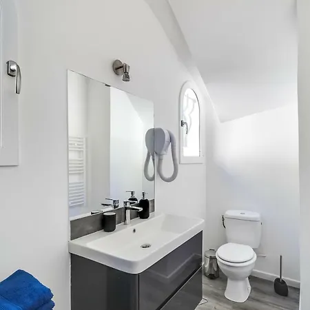 With Beautiful Sea View Holiday home Golfe-Juan