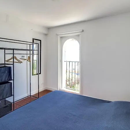 With Beautiful Sea View *