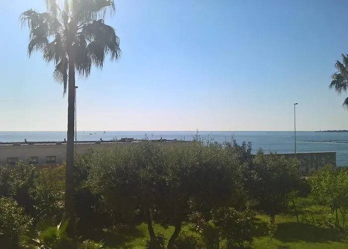 With Beautiful Sea View *